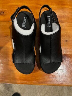 Brand new Corkys Carley wedge sandals in black combo - size 11. Retail $69.90